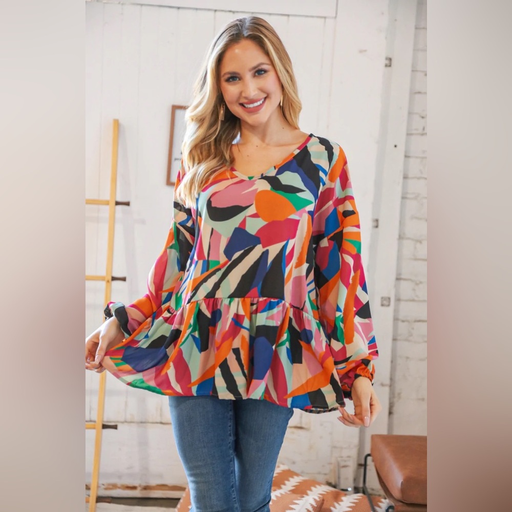Multi Geo Woven Babydoll V-Neck Top